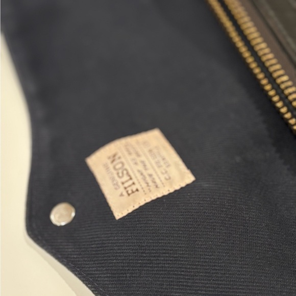 Filson Briefcase - Picture 3 of 8